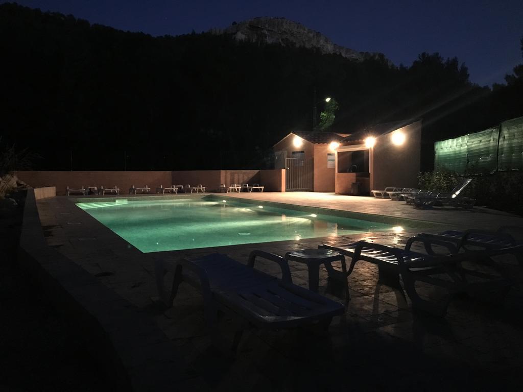 Camping Aux Portes De Cassis Roquefort-la-Bédoule